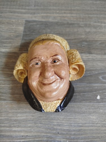 Bossons chalkware head - chalkware,