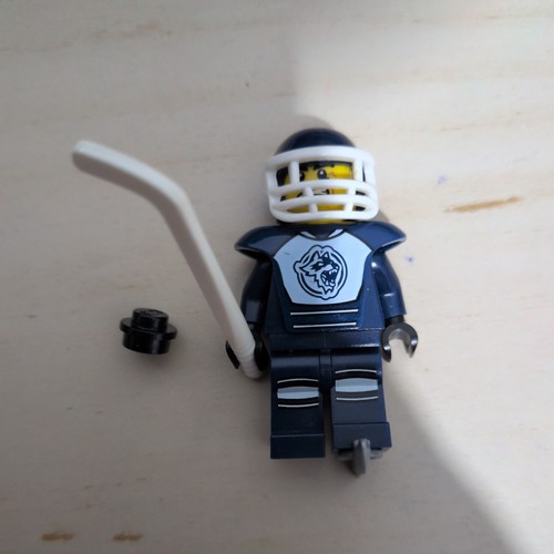 Lego cmf series - ice, hockey