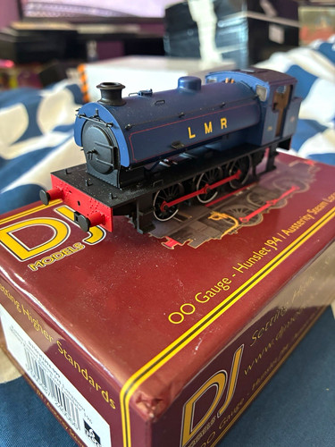 Models austerity longmoor - dj,