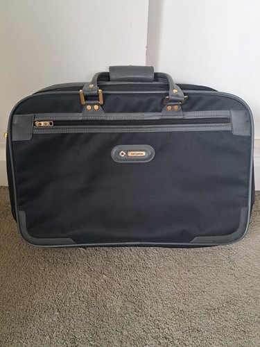 Samsonite suitcase - samsonite,