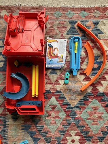 Hot wheels portable track - hot,