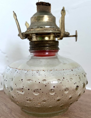Small vintage hobnail - small,