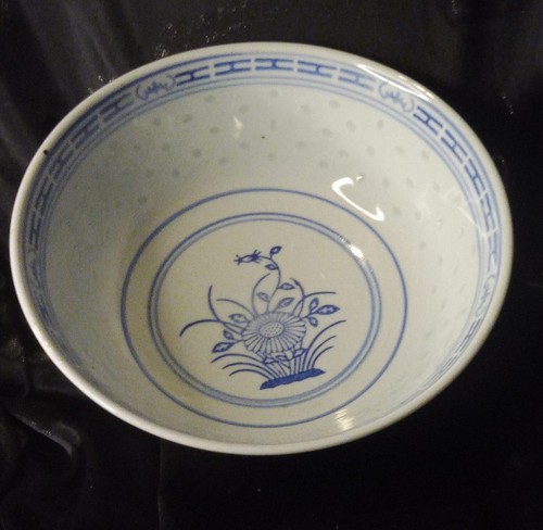 Chinese blue white rice grain - white,