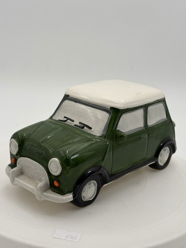 Green austin mini - green,