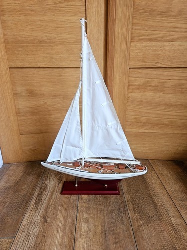 Elegant detailed model sailing - elegant,