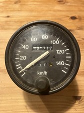 Land Rover Defender 90/110/130 Speedo/Speedometer in KM Kilometres 451K PRC7373