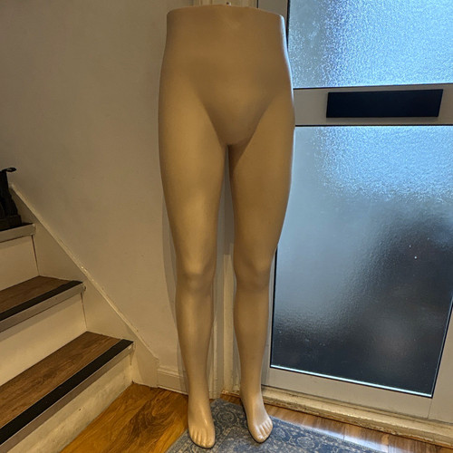 Beige lower body mannequin - body,