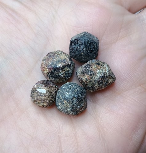 Rough deep red almandine - rough,