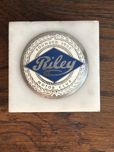 Vintage riley motor club badge - motor,