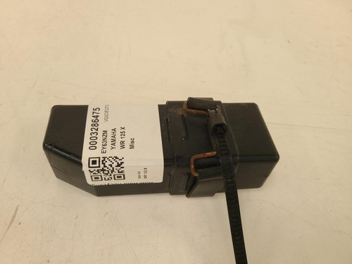 Yamaha 125 2013 - yamaha, tool