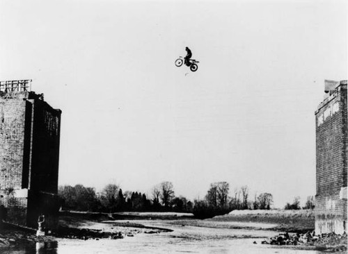 Old large motor racing - motor, photo