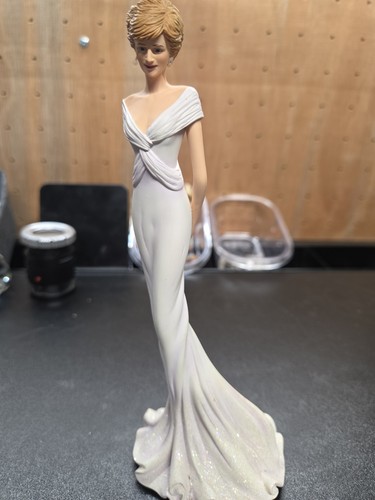 Hamilton princess diana - diana, part