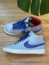 Vintage Men’s Size 11 Nike Blazer SB Ice Blue/Old Royal Chicago High Skate Shoes