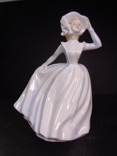 Royal doulton figurine - royal,