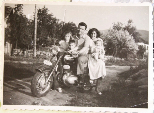 Photo motorcycle boy 1954 jawa - photo,