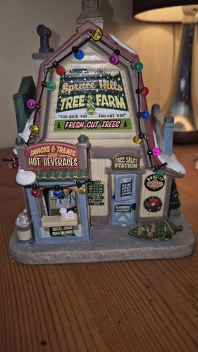 Lemax christmas village - lemax,