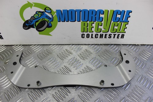 Yamaha 13s bracket rear - yamaha,