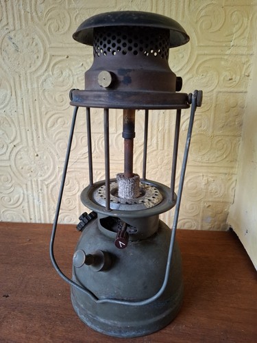 Vintage 1949 model - model, 300x