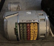 Old Bus Conductor’s Ticket Machine