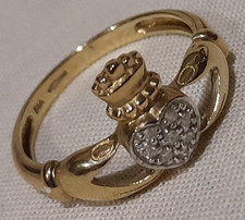 CLASSIC 9ct Yellow Gold 'Eight