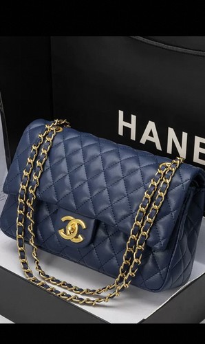 Title women quilted - women’s,