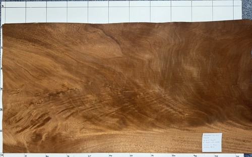 Mahogany swirl real wood - mahogany,