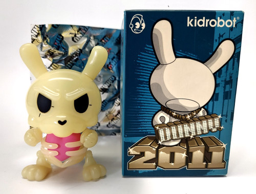 Kidrobot 2011 build dunny - a,