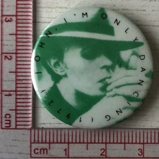 vtg Og David Bowie Trilby John I’m Only Dancing 32mm pin badge 1970s Music