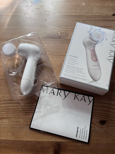 Mary kay skinvigorate - mary,
