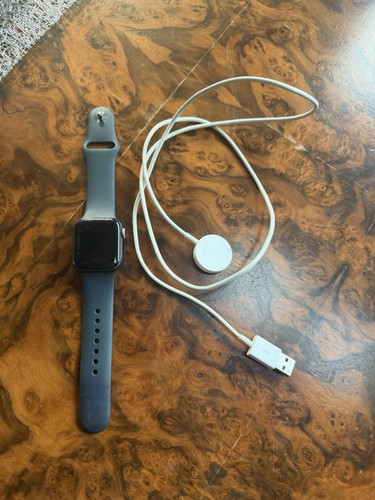 Apple watch 40mm very - se,