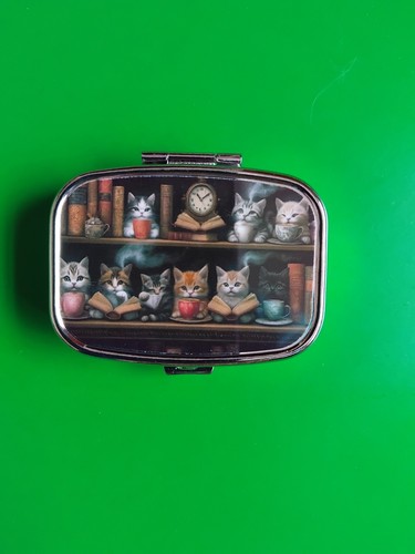 Metal pill box featuring cats - pill,