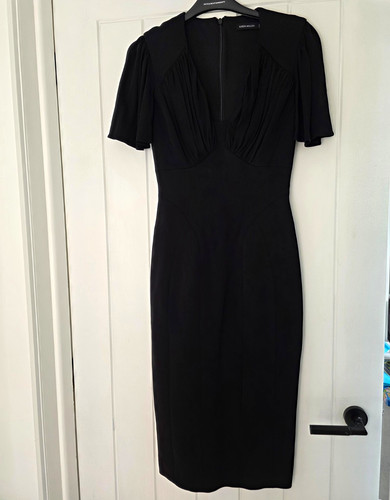 Karen millen black - millen, v-neck