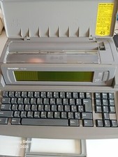 Sharp FW-560 Font Writer Personal Word Processor.   working