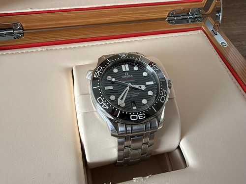 Omega seamaster black unisex - seamaster,
