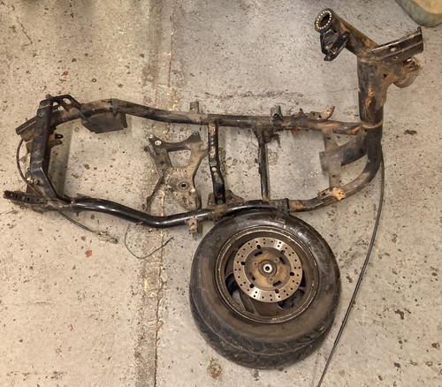 Yamaha 125 vity frame - xc,