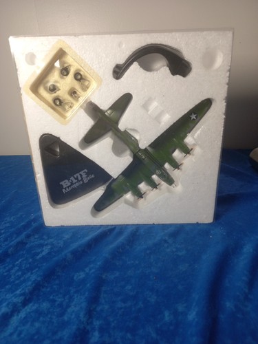 Atlas 17f memphis - b-17f,