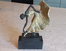 Cheeky! Art Deco Style Figurine of a Black Dancer