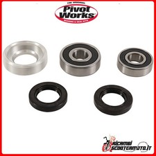 FRONT WHEEL BEARING AND FENDER