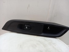 NISSAN MICRA Electric Window