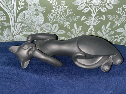 Black cat ornament - black,