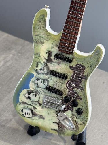Deep purple miniature guitar - deep,