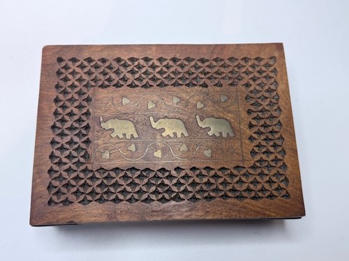 Wooden brass jewellery - &, /