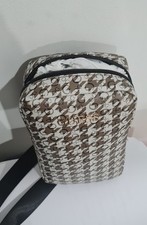 GUESS Houndstooth