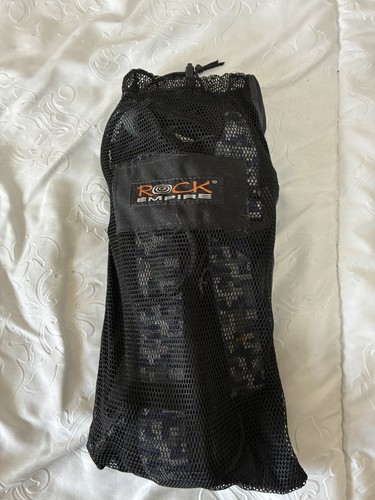 Singing rock climbing harness - singing,