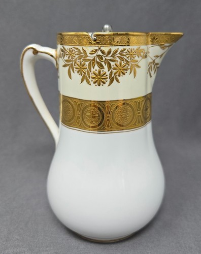Minton gold encrusted syrup - gold,
