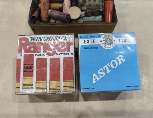 Empty shotshell shotgun - shotshell,