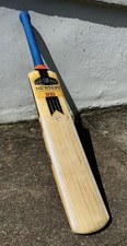 VERY RARE Newbery Uzi Short Blade / Long Handle Adult SH Cricket Bat: 2lbs 8.5oz