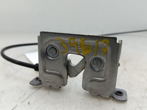 51237115229 bonnet lock for