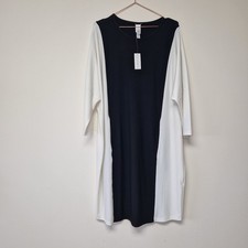 Marla Wynne Midi Dress Size