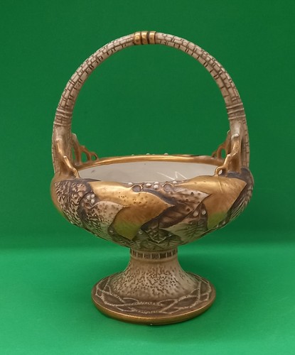 Porcelain vase 1910 - vase, c.
